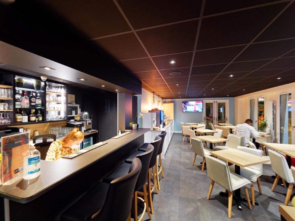 Kyriad Direct Saint Brieuc - Parc Des Expositions Tregueux Exteriör bild